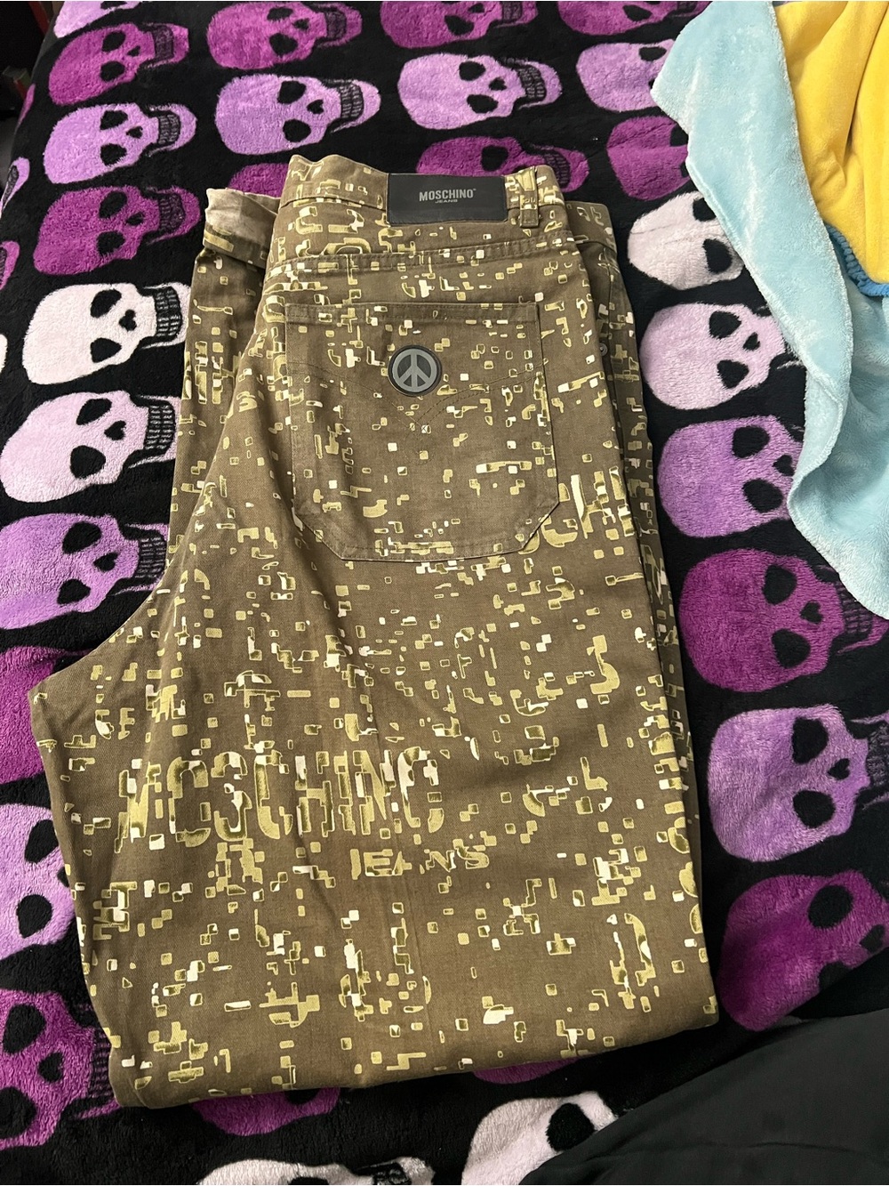 Moschino Men’s Brown & Yellow Graphic Cargo Pants
